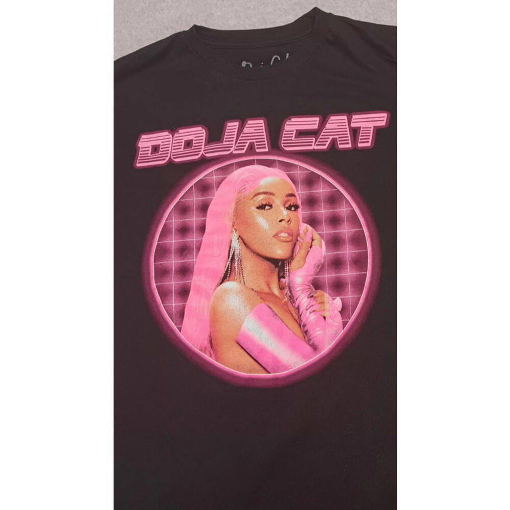Doja Cat Short Sleeve Graphic Tee Shirt Womens Size M Black and Hot Pink Music - Picture 3 of 7